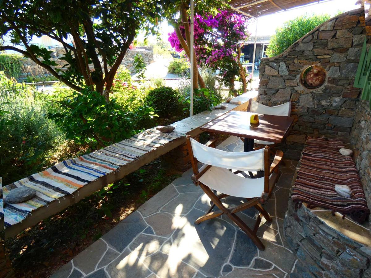 Το Κατἑ Aparthotel Artemonas Exterior foto