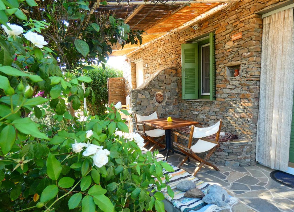 Το Κατἑ Aparthotel Artemonas Exterior foto