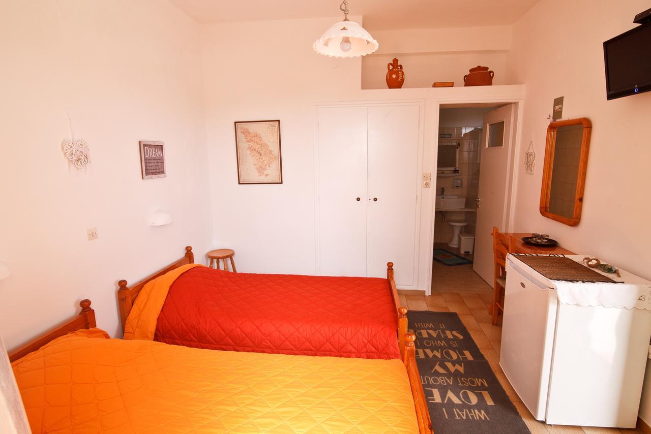 Το Κατἑ Aparthotel Artemonas Exterior foto